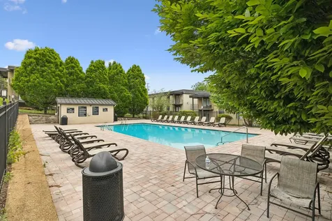 6680 Charlotte Pike Nashville TN 37209