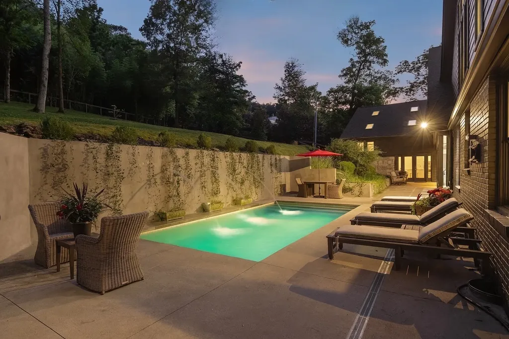 915 Overton Lea Road Nashville TN 37220