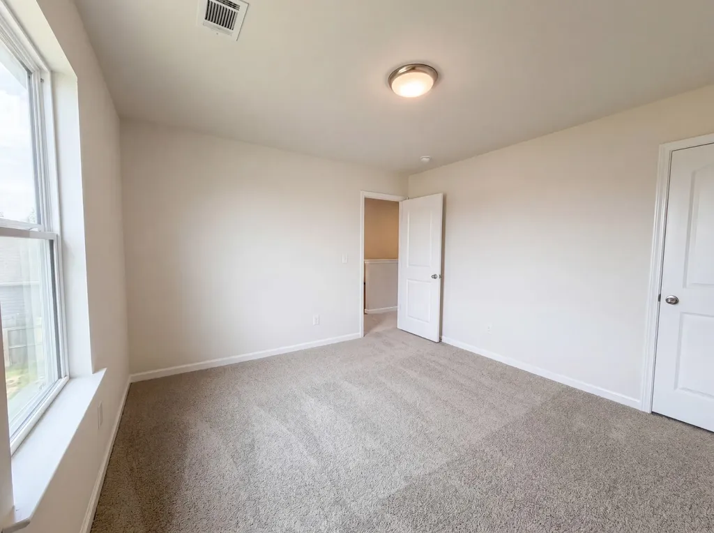 2715 Swarm Court Columbia TN 38401