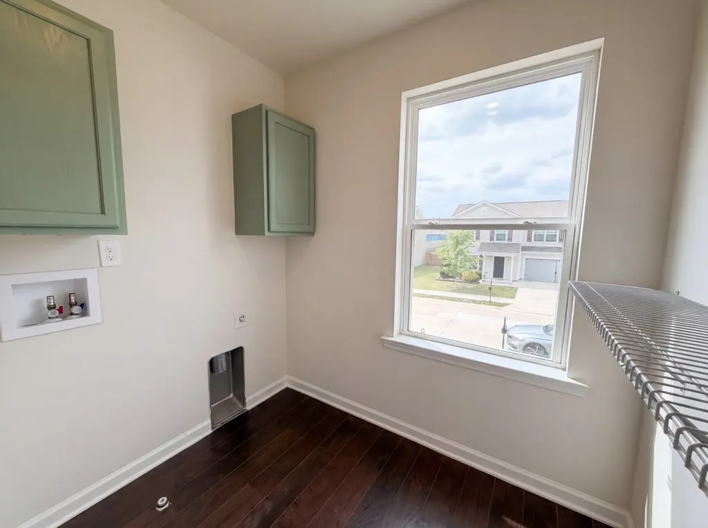 2715 Swarm Court Columbia TN 38401