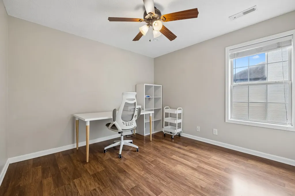 1913 Jackie Lorraine Drive Clarksville TN 37042