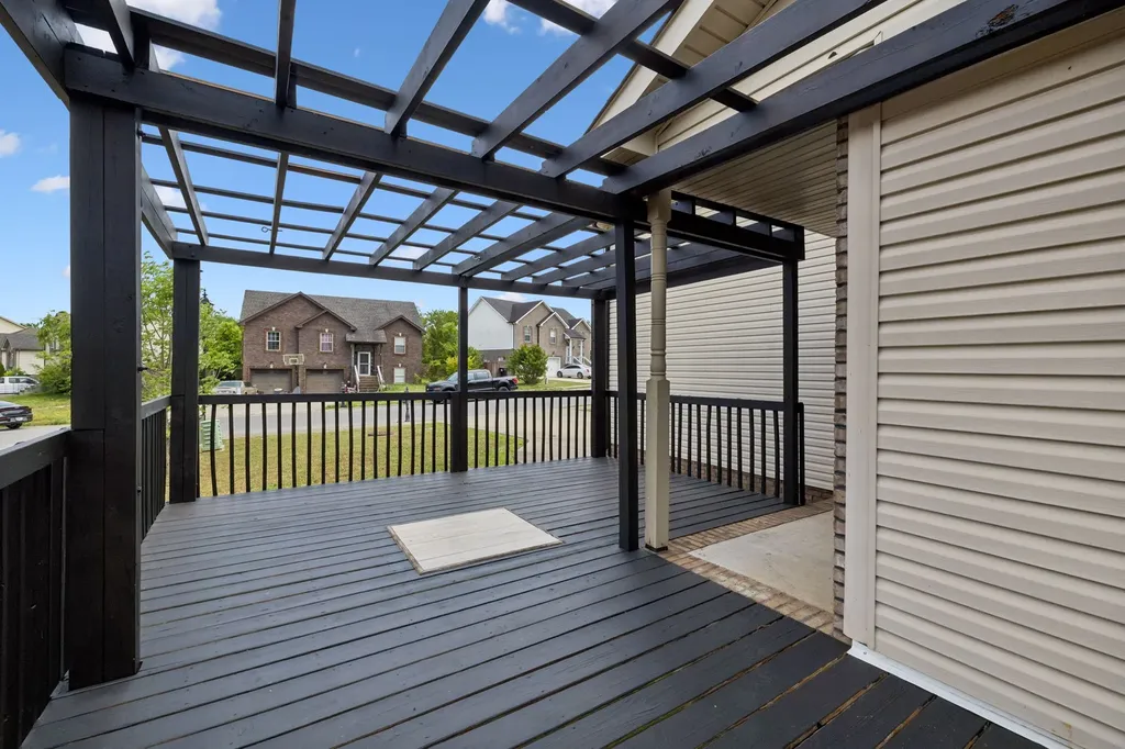 1913 Jackie Lorraine Drive Clarksville TN 37042