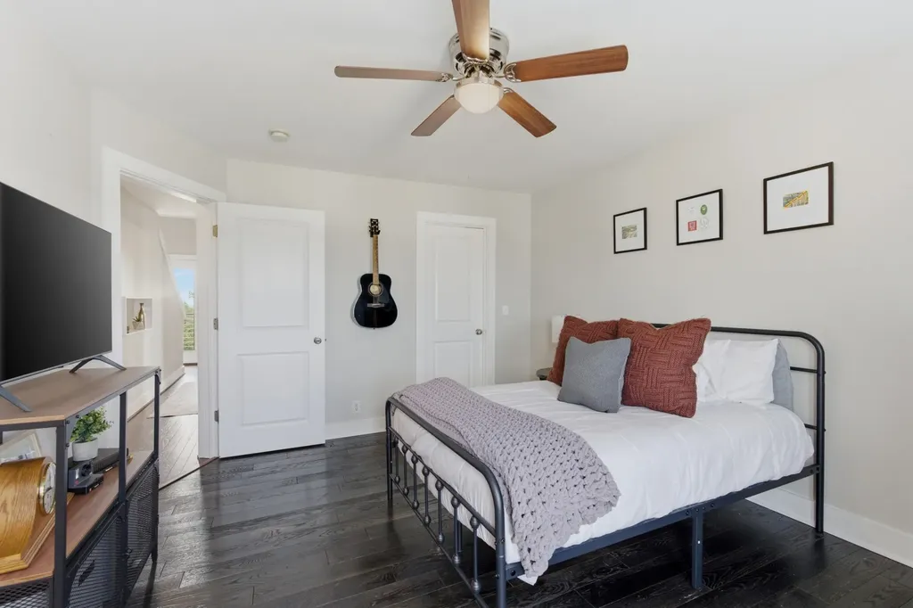 2322 Zermatt Avenue Nashville TN 37211