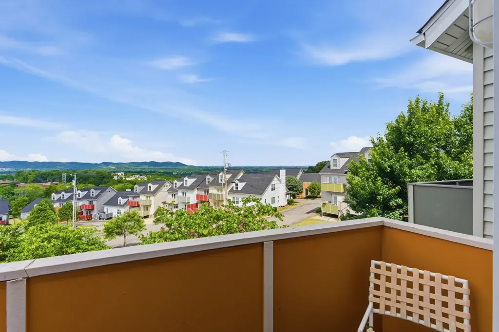 2322 Zermatt Avenue Nashville TN 37211