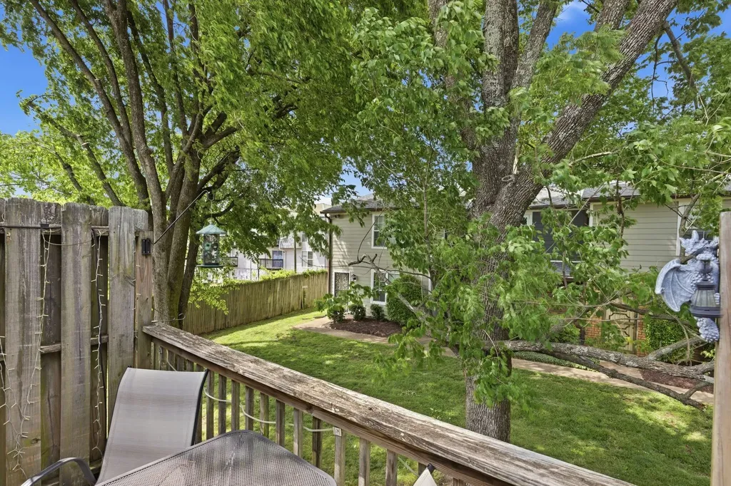 925 Coarsey Drive Nashville TN 37217