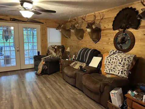 2867 Little Sulphur Creek Road Big Sandy TN 38221