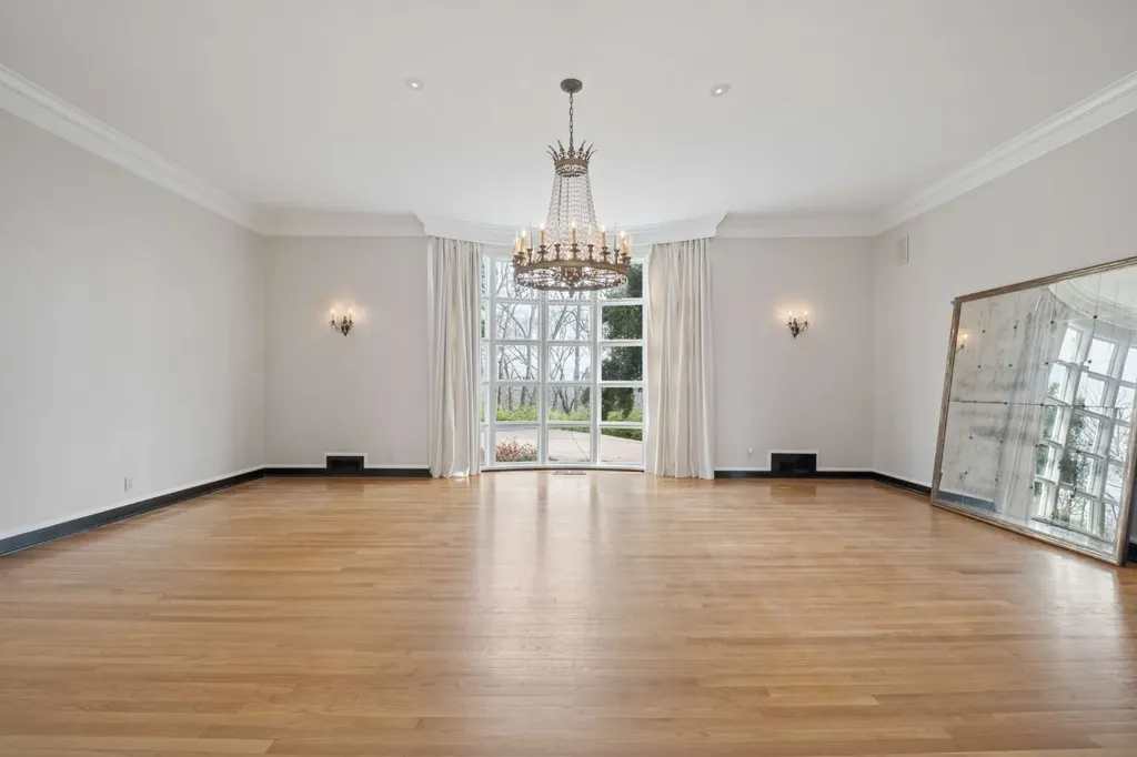 515 Hillwood Boulevard Nashville TN 37205