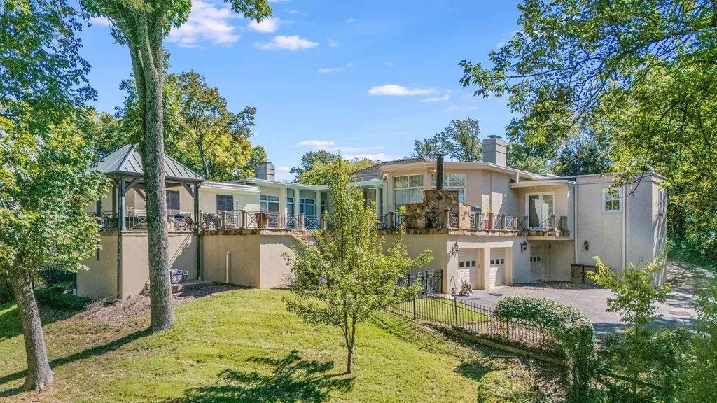 515 Hillwood Boulevard Nashville TN 37205