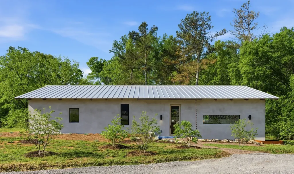 6438 Old Clarksville Pike Joelton TN 37080