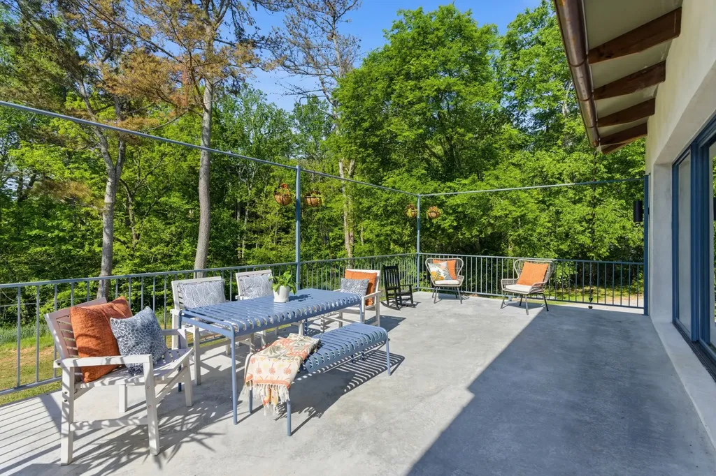 6438 Old Clarksville Pike Joelton TN 37080