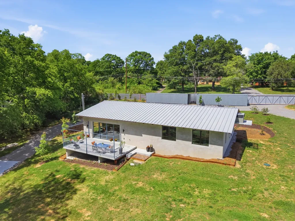 6438 Old Clarksville Pike Joelton TN 37080