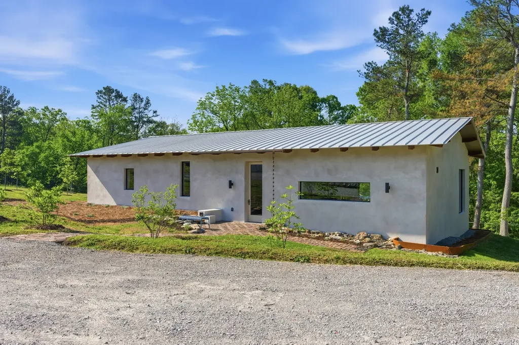 6438 Old Clarksville Pike Joelton TN 37080
