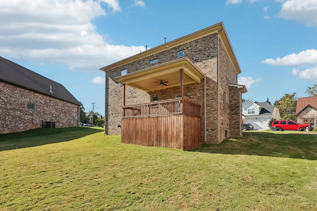 7132 Silverwood Trail Hermitage TN 37076