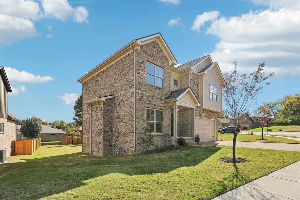 7132 Silverwood Trail Hermitage TN 37076