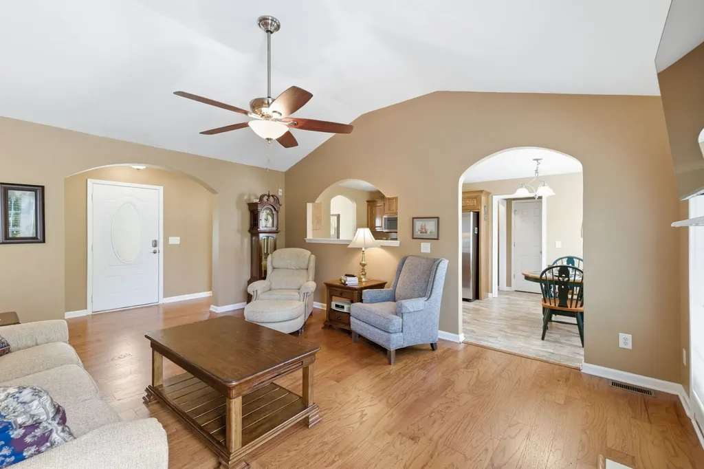 218 Shady Drive Columbia TN 38401