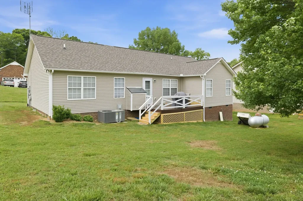 218 Shady Drive Columbia TN 38401