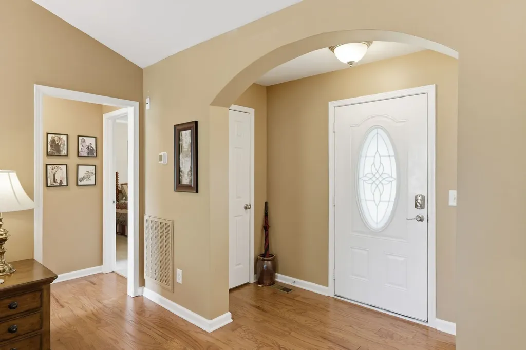 218 Shady Drive Columbia TN 38401