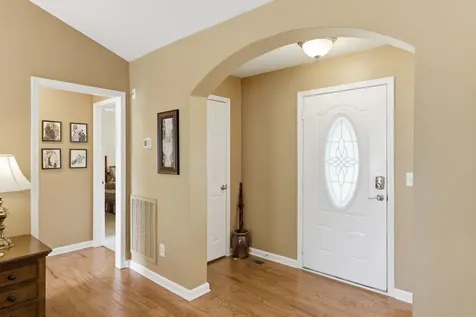 218 Shady Drive Columbia TN 38401