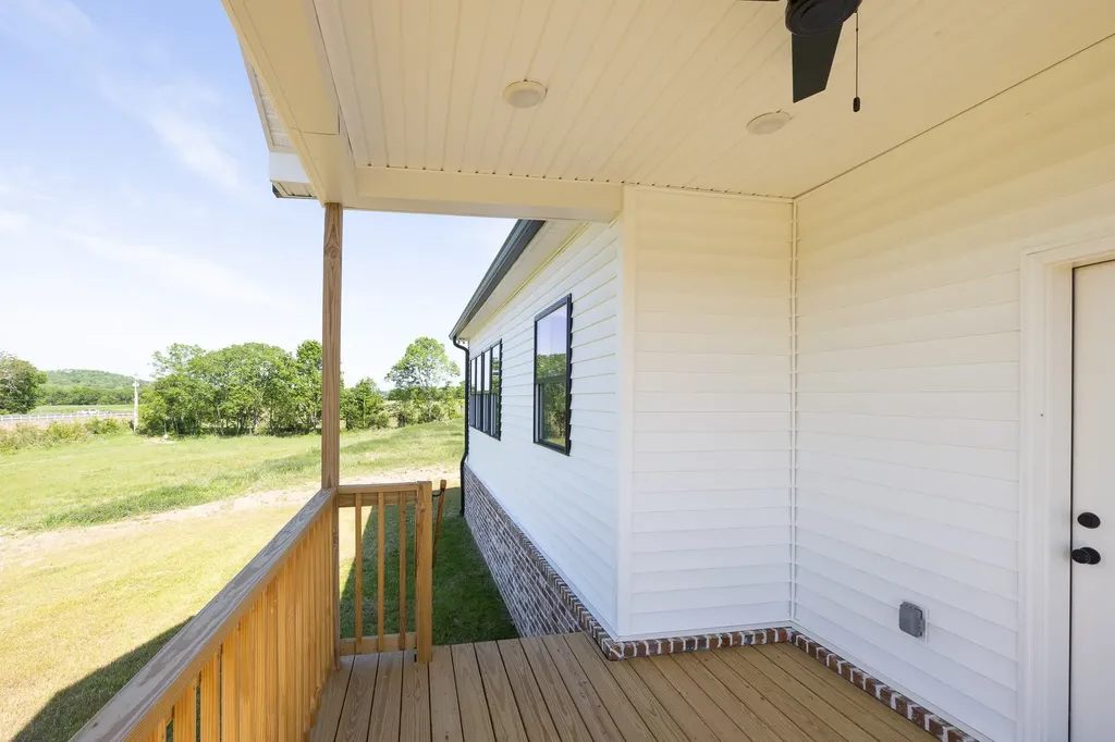 180 Scenic Lane Hartsville TN 37074