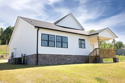 180 Scenic Lane Hartsville TN 37074