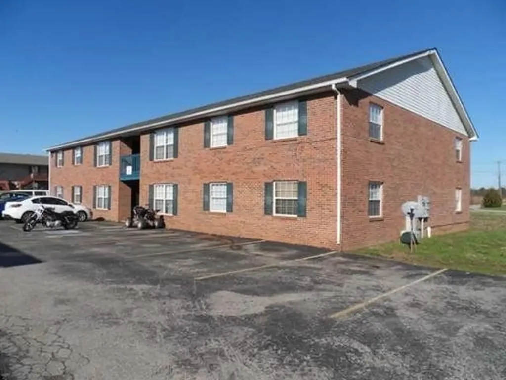 3885 Northeast Drive Clarksville TN 37040