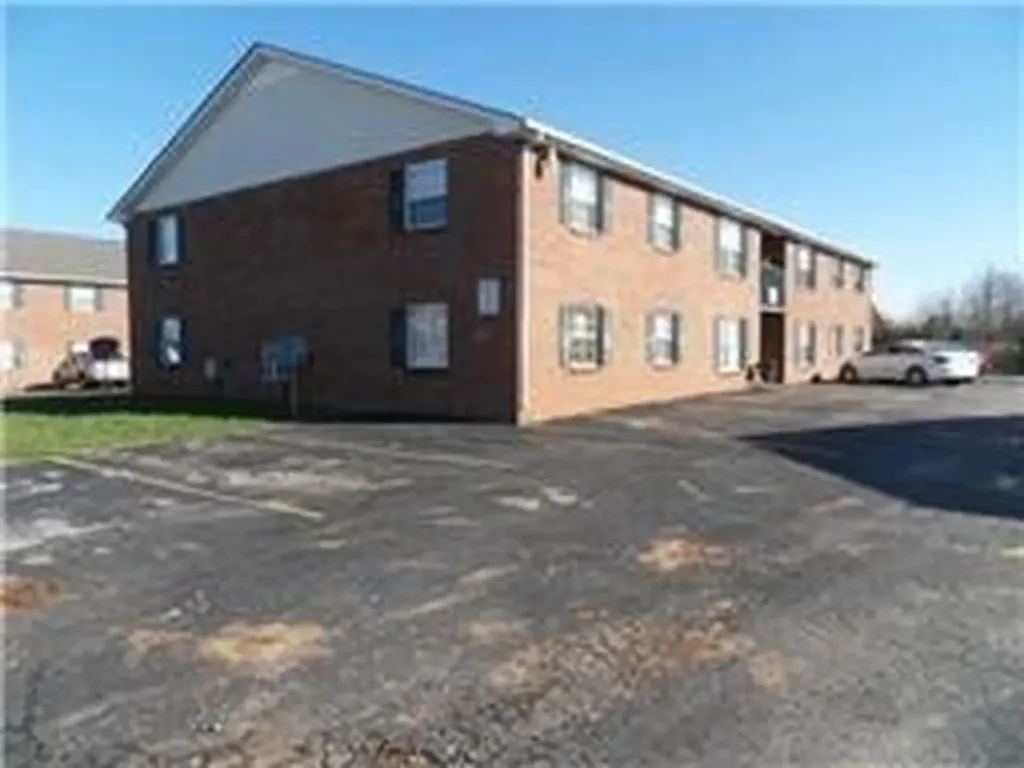 3885 Northeast Drive Clarksville TN 37040