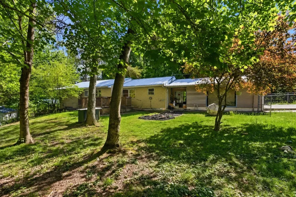 135 Peach Tree Circle Wartburg TN 37887