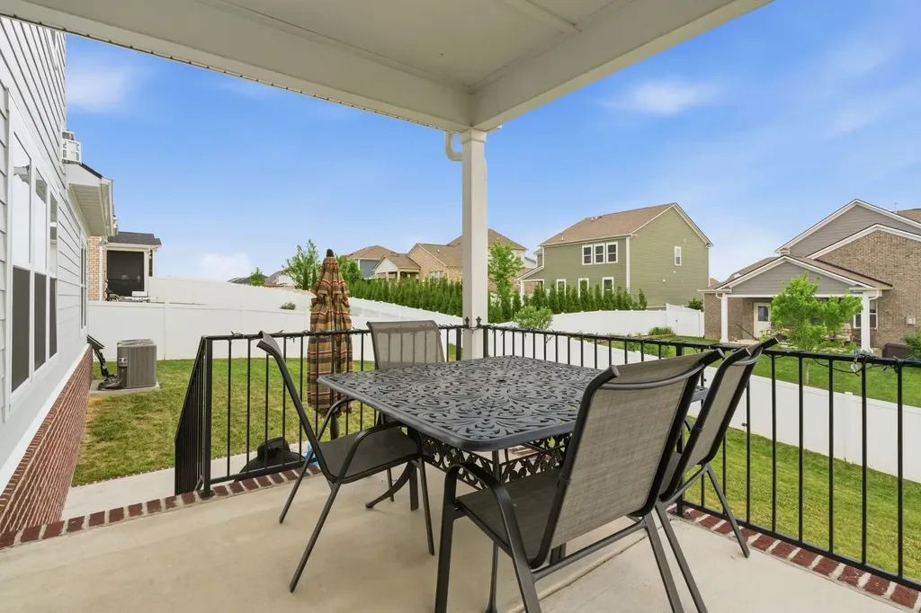 558 Snap Dragon Lane Hendersonville TN 37075