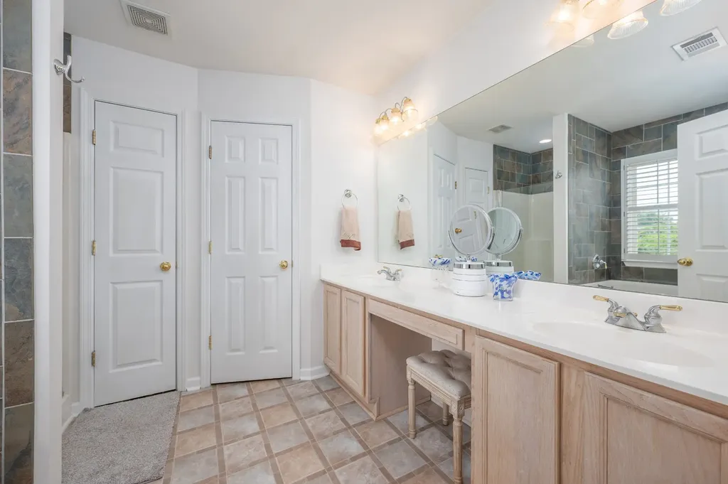 1713 Kendall Cove Lane Mount Juliet TN 37122