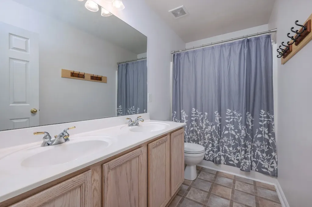 1713 Kendall Cove Lane Mount Juliet TN 37122