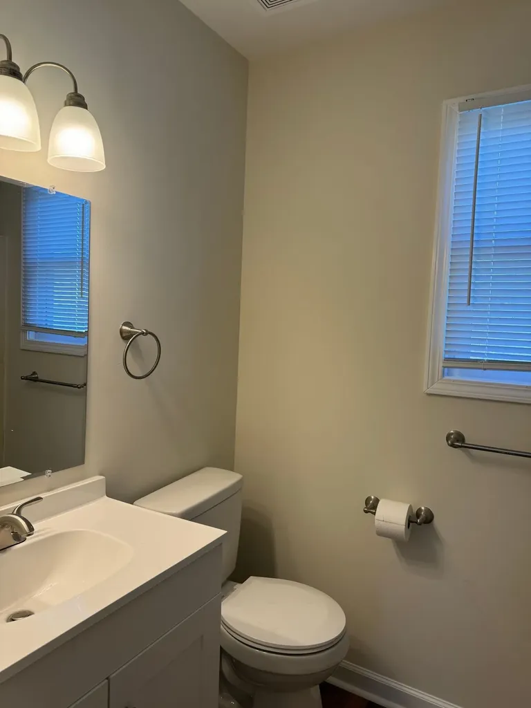 226 Jim Thorpe Clarksville TN 37042
