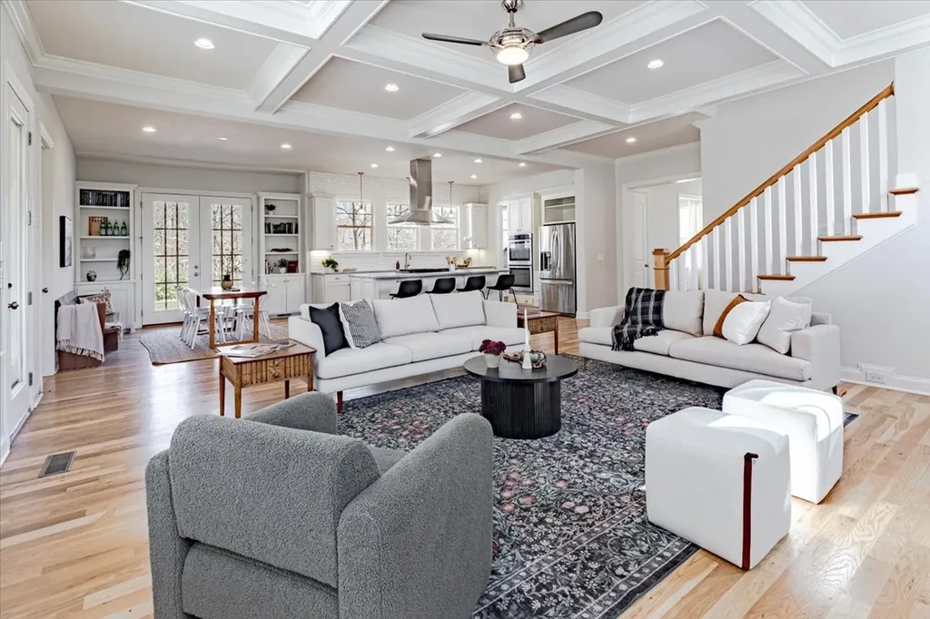 1515 Wilson Pike Brentwood TN 37027