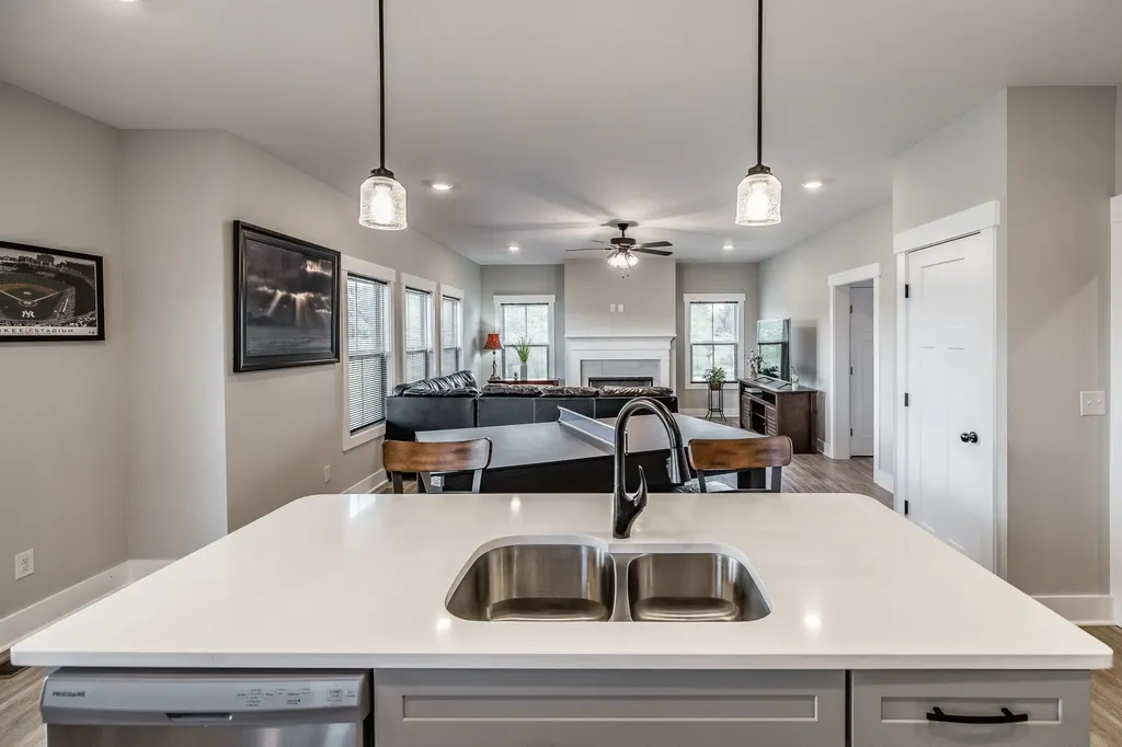 1017 Camden Trail Greenbrier TN 37073