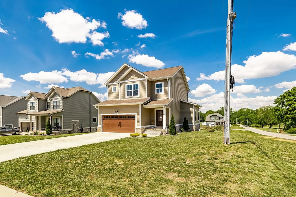 1017 Camden Trail Greenbrier TN 37073