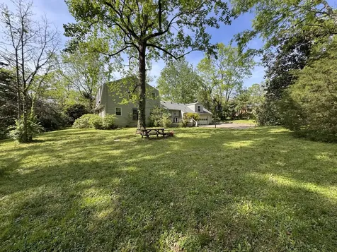100 Bellevue Dr, W Nashville TN 37205