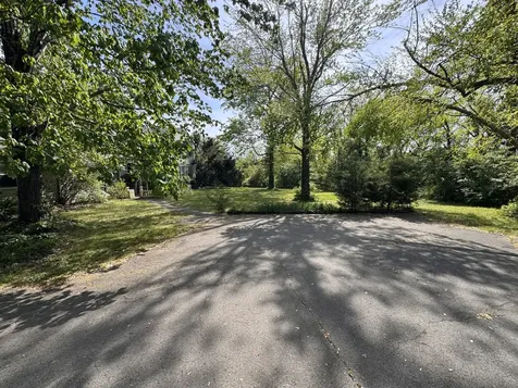 100 Bellevue Dr, W Nashville TN 37205