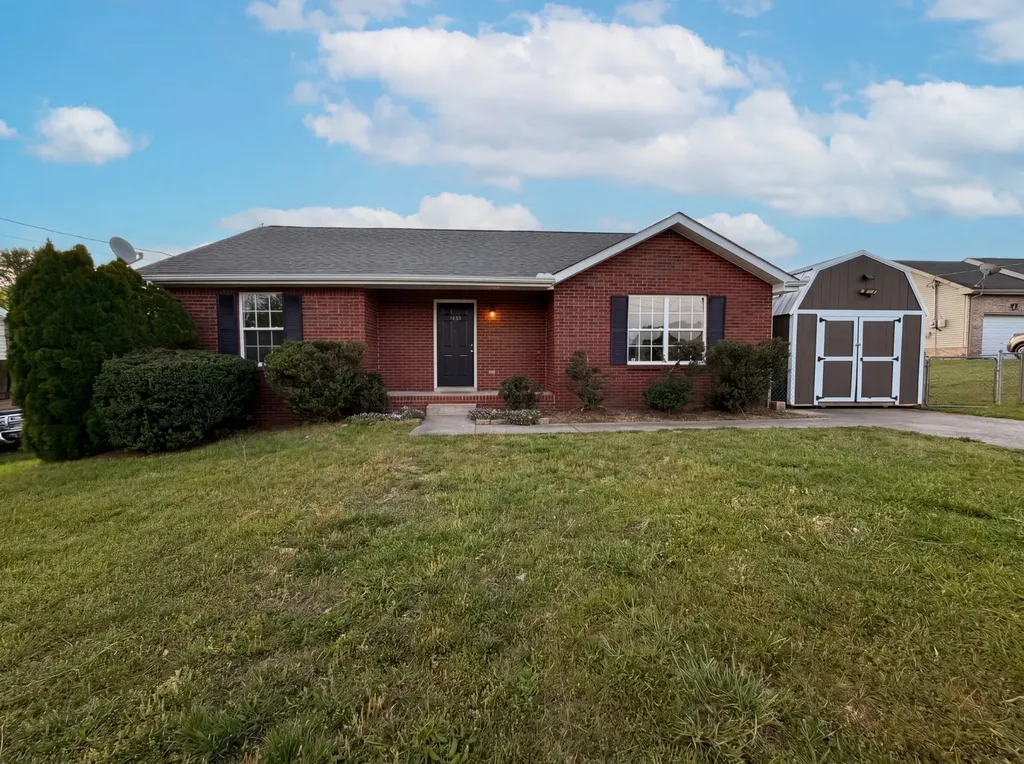 1305 Jared Ray Drive Clarksville TN 37042