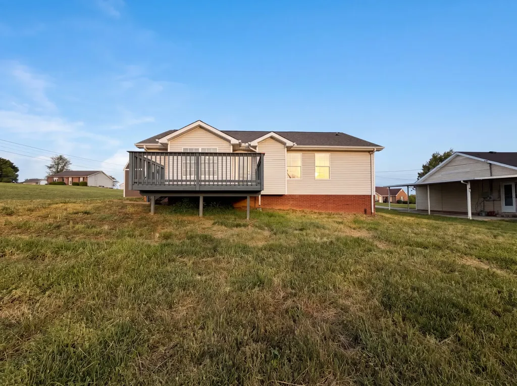 1305 Jared Ray Drive Clarksville TN 37042