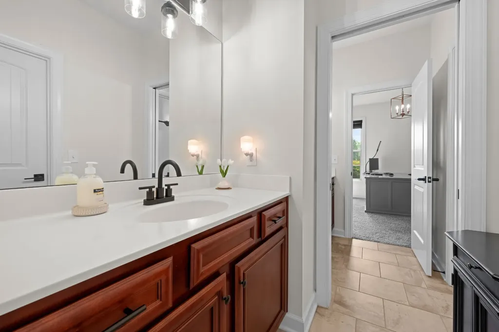 815 Tall Oak Trail Mount Juliet TN 37122