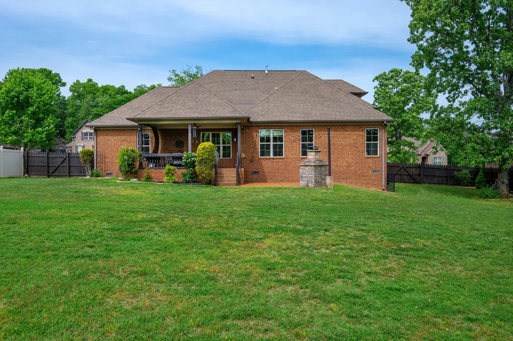 815 Tall Oak Trail Mount Juliet TN 37122