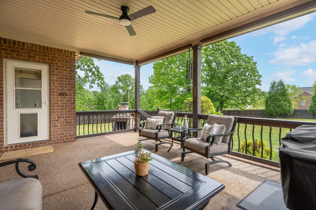 815 Tall Oak Trail Mount Juliet TN 37122
