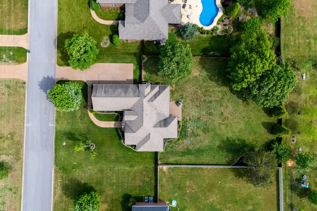 815 Tall Oak Trail Mount Juliet TN 37122