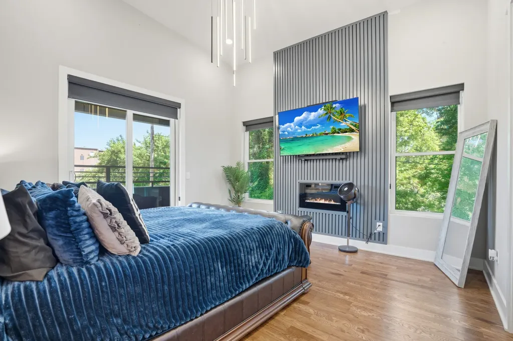 1911 Hailey Avenue Nashville TN 37218