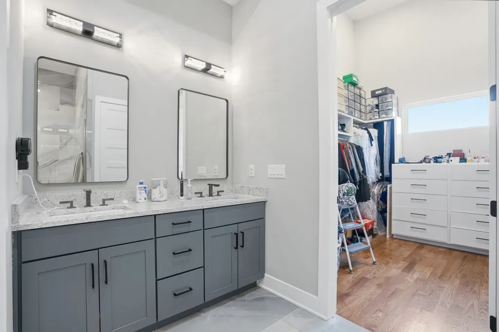1911 Hailey Avenue Nashville TN 37218