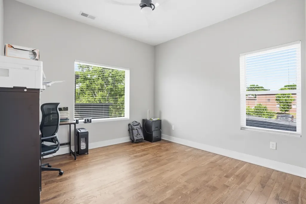 1911 Hailey Avenue Nashville TN 37218