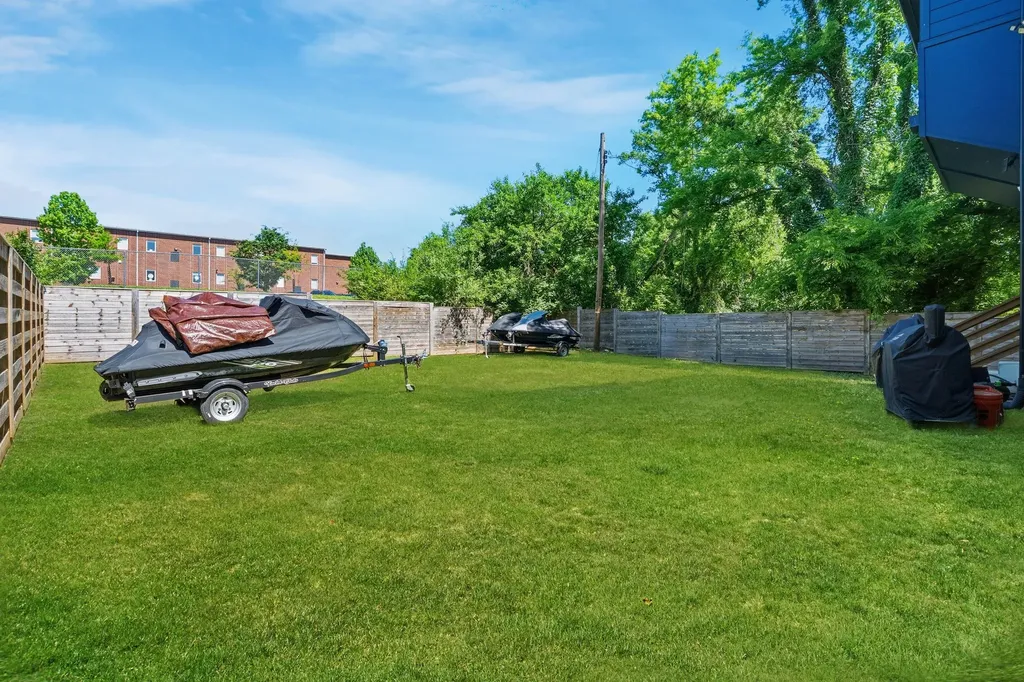 1911 Hailey Avenue Nashville TN 37218