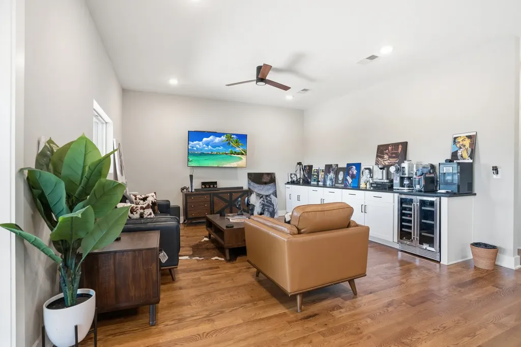 1911 Hailey Avenue Nashville TN 37218