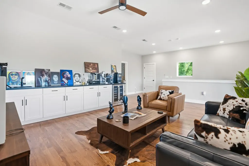 1911 Hailey Avenue Nashville TN 37218