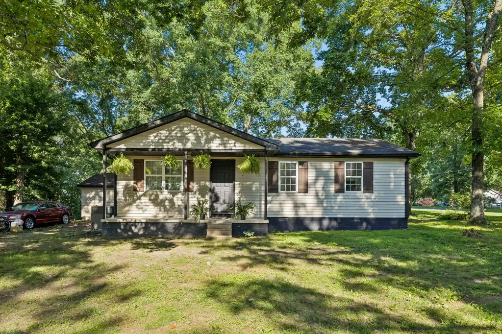 730 Chaffin Road Lafayette TN 37083