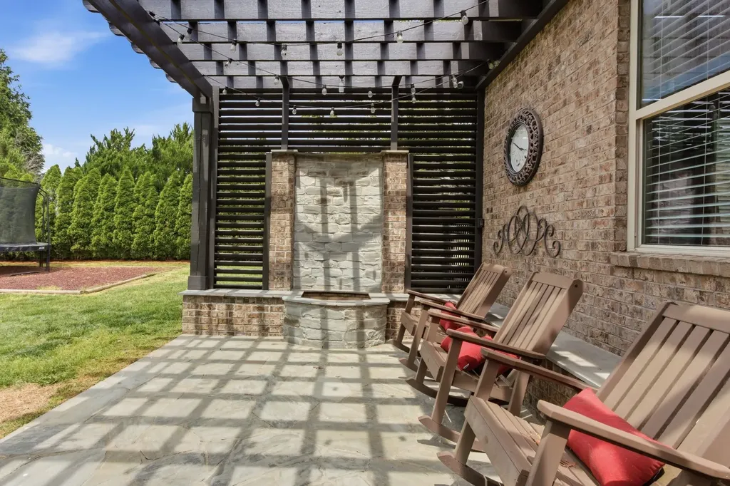 3208 Appian Way Spring Hill TN 37174